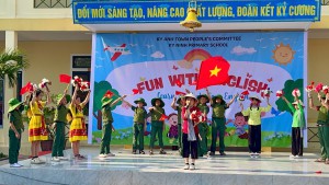 Trường tiểu học Kỳ Ninh, thị xã Kỳ Anh tổ chức hoạt động giao lưu Câu lạc bộ Tiếng Anh với chủ đề hướng về ngày Giải phóng Miền Nam thống nhất đất nước ( 30/4/1975 - 30/4/2025).
