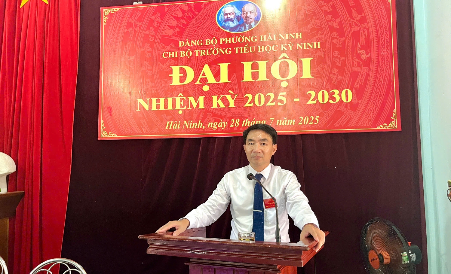 z6858850933716 2f3c2e05fc28c95cef88c4afdc91b720