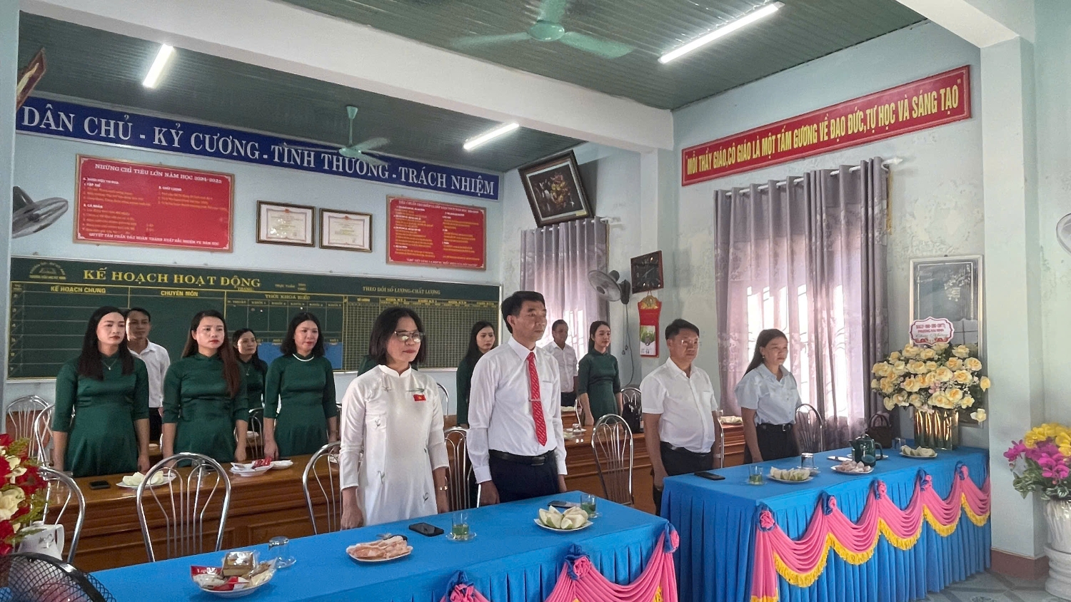 z6979294096950 28a8666c9432d6ec117e8ebf41e04f1a