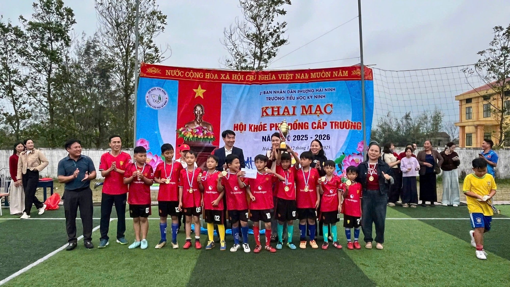 z7351315918667 4f3266bf51add69d163ffdbaea0e71c4